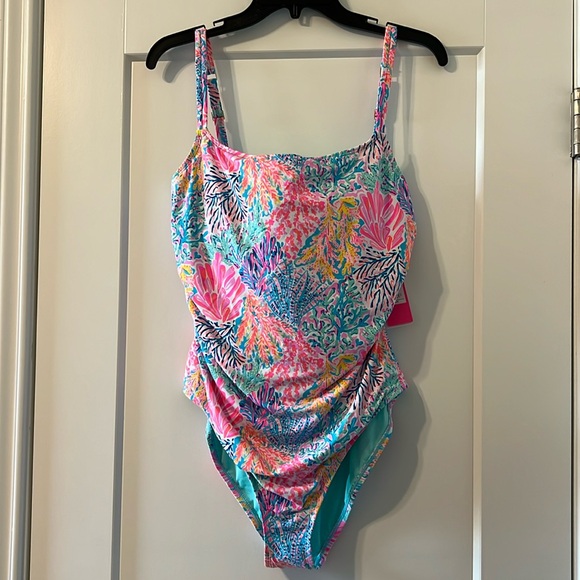 NWT Lilly Pulitzer Napili One-Piece Swimsuit in Splashdance Size 14, Women’s - Picture 3 of 12